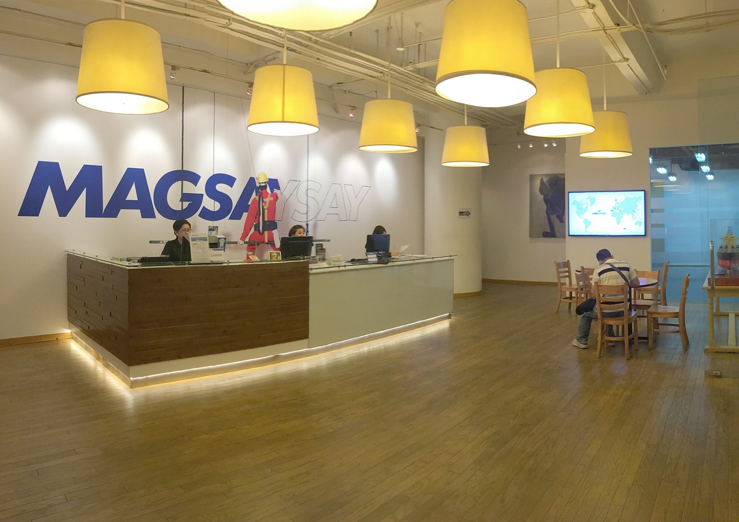 Registration Counter